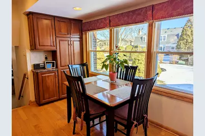 922 E Waverly Drive, Arlington Heights, IL 60004 - Photo 12