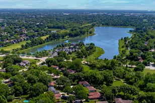 922 E Waverly Dr, Arlington Heights, IL 60004 - Photo 38