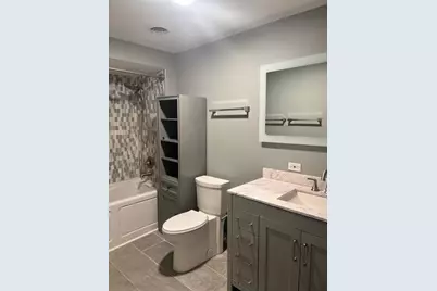 4601 184th Street, Country Club Hills, IL 60478 - Photo 4