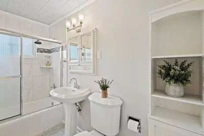 646 68th Street, Willowbrook, IL 60527 - Photo 16