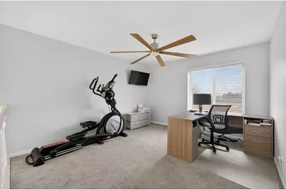 938 Mesa Drive, Elgin, IL 60123 - Photo 14