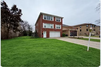 3325 W Columbia Avenue, Lincolnwood, IL 60712 - Photo 1