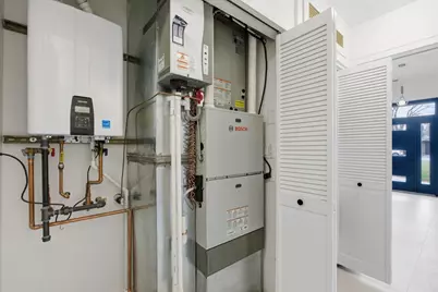 5924 Carol Avenue, Morton Grove, IL 60053 - Photo 52