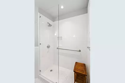 548 Michigan Avenue #2, Evanston, IL 60202 - Photo 24