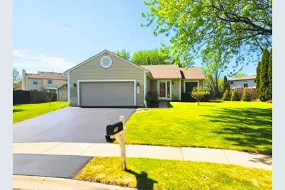 2212 Oak Leaf Court, Lake Villa, IL 60046 - Photo 1