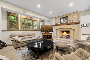 3102 White Oak Ln, Oak Brook, IL 60523 - Photo 44