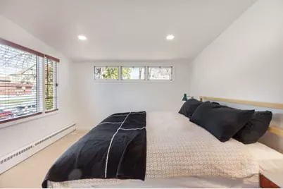 [Address not provided], Elgin, IL 60123 - Photo 10