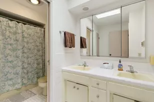 7241 N Lowell Ave, Lincolnwood, IL 60712 - Photo 20