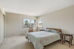 7241 N Lowell Ave, Lincolnwood, IL 60712 - Photo 18