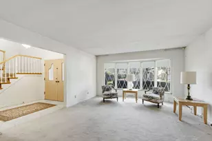 7241 N Lowell Ave, Lincolnwood, IL 60712 - Photo 4