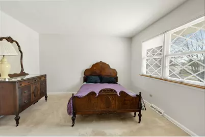 [Address not provided], Lincolnwood, IL 60712 - Photo 18