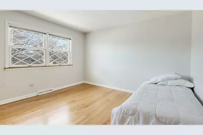 [Address not provided], Lincolnwood, IL 60712 - Photo 22