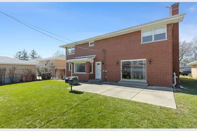 [Address not provided], Lincolnwood, IL 60712 - Photo 30