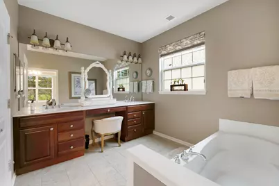 585 Tuscan View Drive, Elgin, IL 60124 - Photo 18