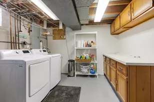 [Address not provided], Deerfield, IL 60015 - Photo 16