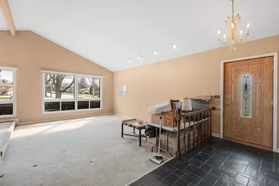 601 Lavergne Avenue, Wilmette, IL 60091 - Photo 2