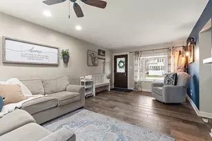 405 E North St, Manhattan, IL 60442 - Photo 6