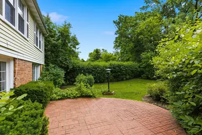 [Address not provided], Deerfield, IL 60015 - Photo 20