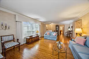 4100 Ellington Ave, Western Springs, IL 60558 - Photo 4