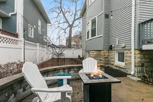 3239 Wesley Ave, Berwyn, IL 60402 - Photo 24