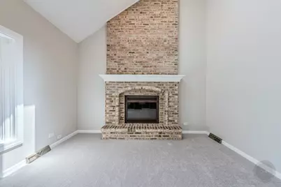 634 Brooklyn Drive, Aurora, IL 60502 - Photo 16