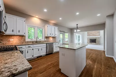 634 Brooklyn Drive, Aurora, IL 60502 - Photo 10