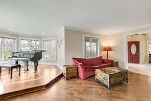 4 Polo Dr, South Barrington, IL 60010 - Photo 32