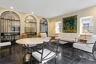 70 E Scott St, Chicago, IL 60610 - Photo 30