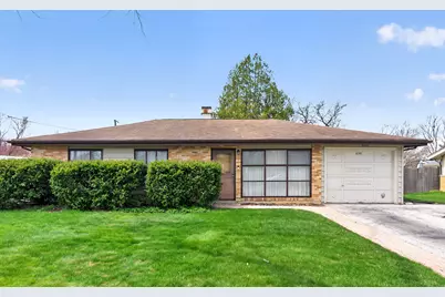 650 Olive Street, Hoffman Estates, IL 60169 - Photo 1