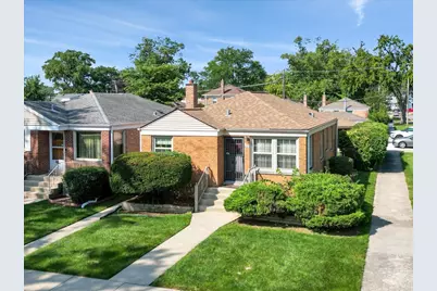 316 Morris Avenue, Bellwood, IL 60104 - Photo 1