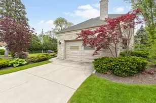 6657 N Le Mai Ave, Lincolnwood, IL 60712 - Photo 38
