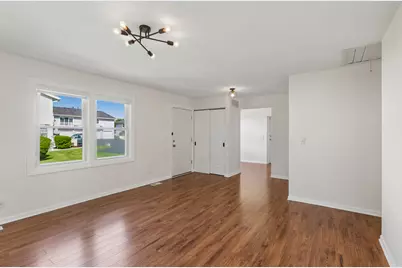 309 Northwestern Court #A, Bloomingdale, IL 60108 - Photo 2