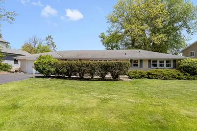 205 Oak Avenue, Westmont, IL 60559 - Photo 2