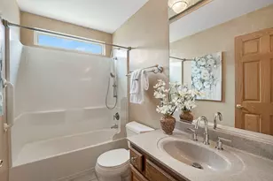 34220 N Wineberry Ln, Round Lake, IL 60073 - Photo 16