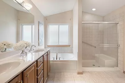 34220 N Wineberry Lane, Round Lake, IL 60073 - Photo 10