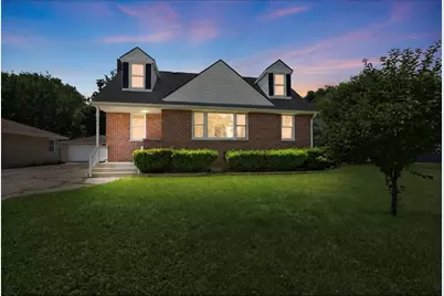 17931 W Gages Lake Road, Grayslake, IL 60030 - Photo 1