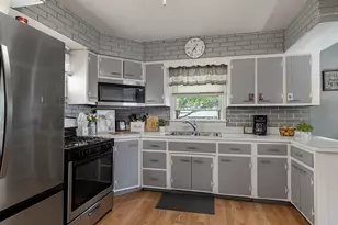 400 45th St, Melrose Park, IL 60164 - Photo 6