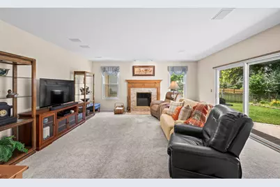 5250 Morningview Drive, Hoffman Estates, IL 60192 - Photo 22