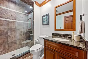 110 E Sheridan Rd, Lake Bluff, IL 60044 - Photo 14
