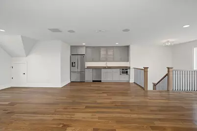 924 E Chicago Avenue, Naperville, IL 60540 - Photo 34