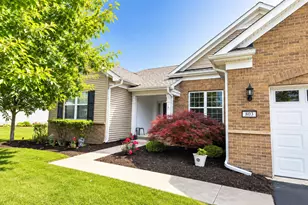 803 Glory Ct, Shorewood, IL 60404 - Photo 2