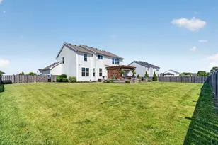 2154 Hartfield Ave, Yorkville, IL 60560 - Photo 40