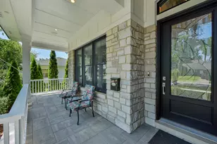 625 N Loomis St, Naperville, IL 60563 - Photo 2