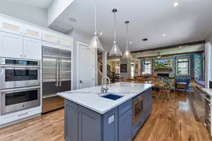 625 N Loomis St, Naperville, IL 60563 - Photo 6