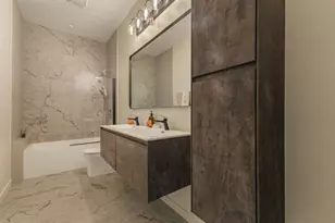 [Address not provided], Chicago, IL 60608 - Photo 8