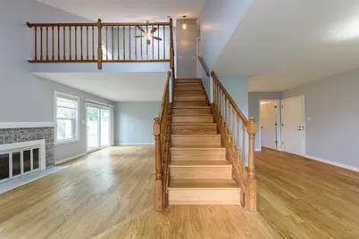 66 S Stonington Drive, Palatine, IL 60074 - Photo 2