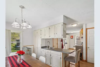 735 Kirkwood Avenue, Winthrop Harbor, IL 60096 - Photo 14
