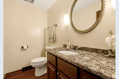 65 Regent Drive, Oak Brook, IL 60523 - Photo 16