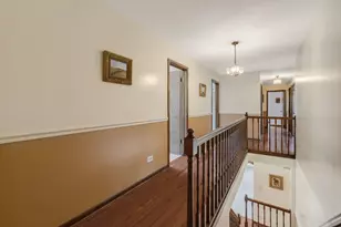 65 Regent Dr, Oak Brook, IL 60523 - Photo 10