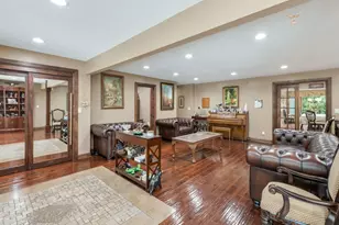 83 S Linden Dr, Plano, IL 60545 - Photo 6